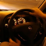 Tips Aman Mengemudi Mobil Saat Malam